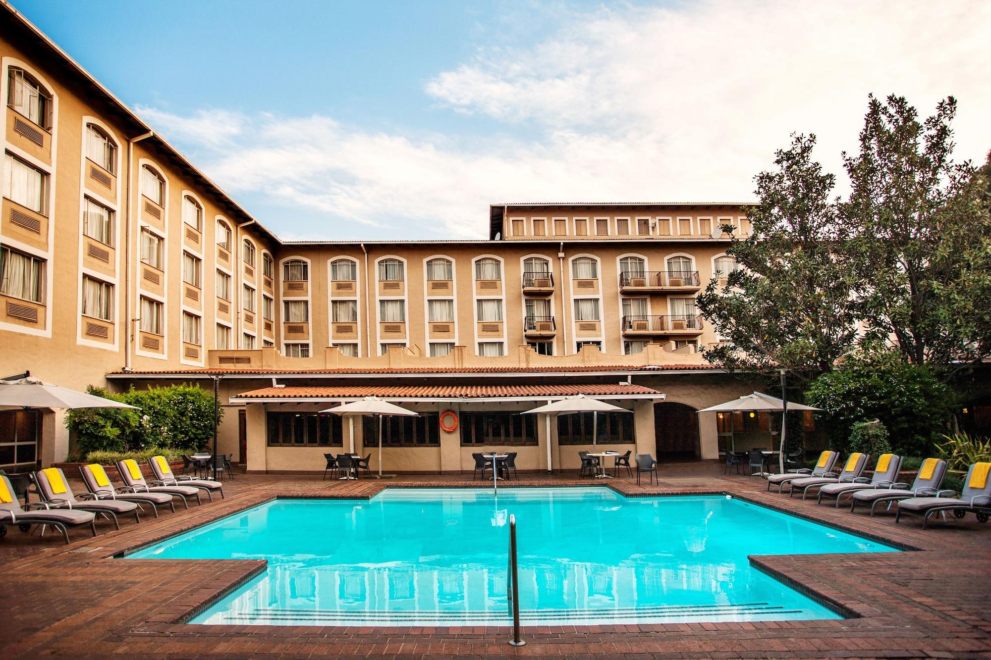 Garden Court Or Tambo International Airport Hotel Kempton Park Exterior photo