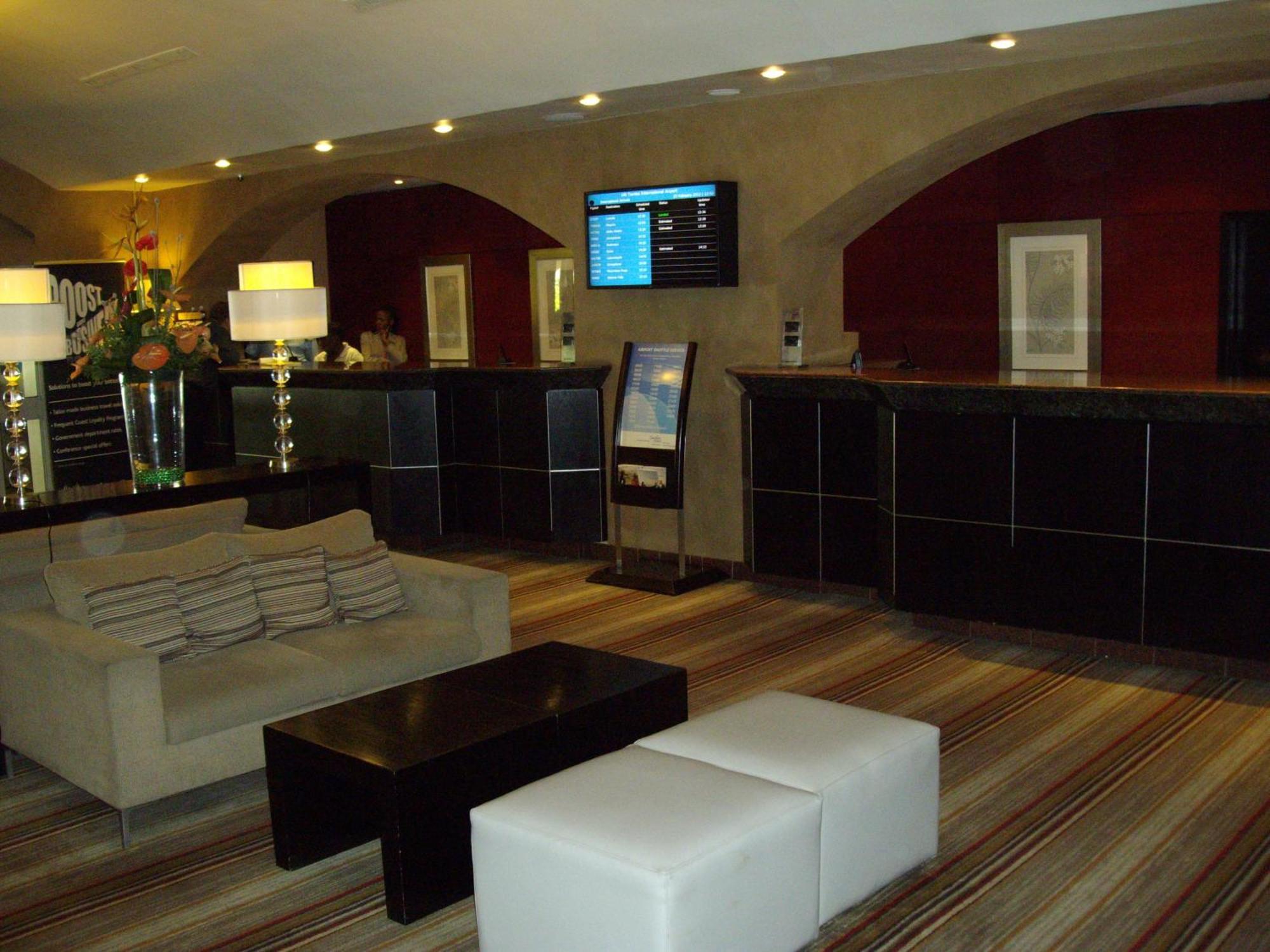 Garden Court Or Tambo International Airport Hotel Kempton Park Exterior photo