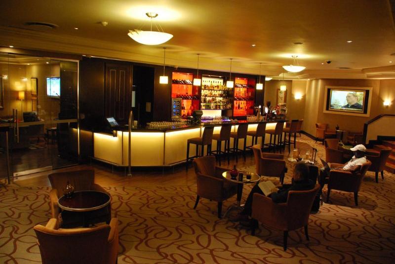 Garden Court Or Tambo International Airport Hotel Kempton Park Exterior photo